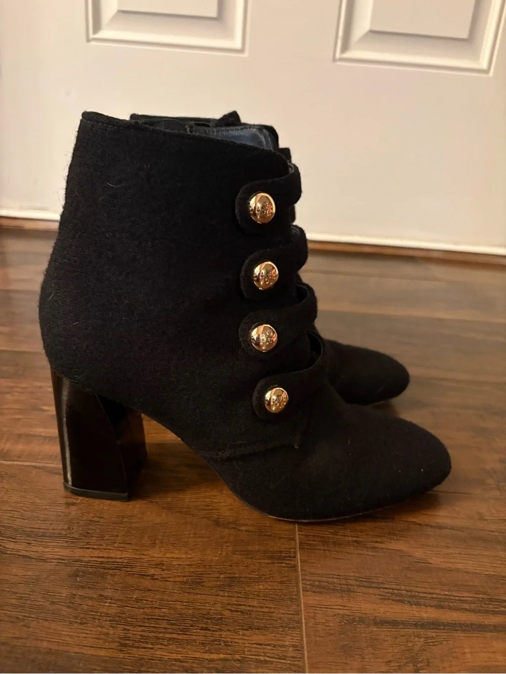 Tory Burch good gold